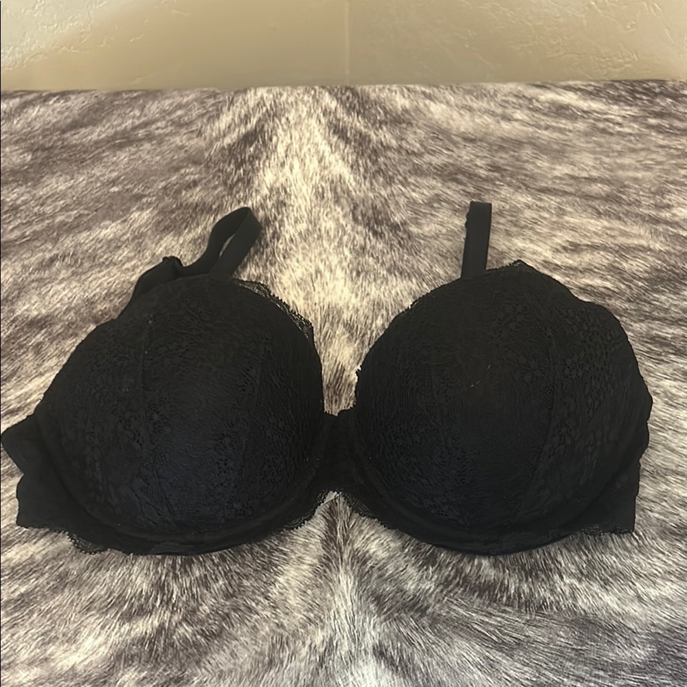 VS Pink - Elegant Black Lace Bra